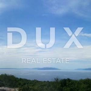 SRDOČI, MARTINKOVAC, BRESTOVICE-  stan u villi 170m2 s panoramskim pogledom na more najam