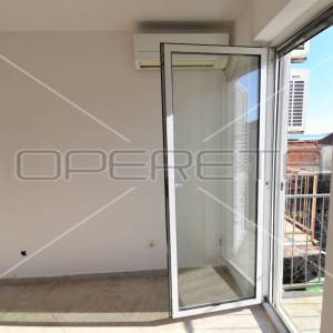 Stan 2s, pogled na more i 2 balkona, Tribunj 
