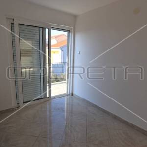 Stan 2s, pogled na more i 2 balkona, Tribunj 
