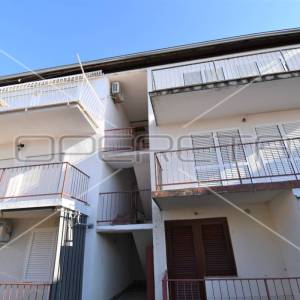 Stan 2s, pogled na more i 2 balkona, Tribunj 
