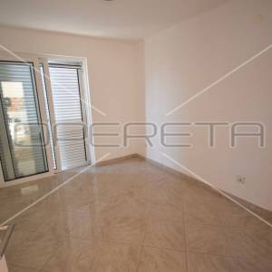 Stan 2s, pogled na more i 2 balkona, Tribunj 
