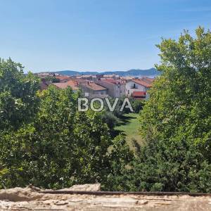 Stan 90 m2 – Zadar *POGLED MORE* (ID-2553/E)