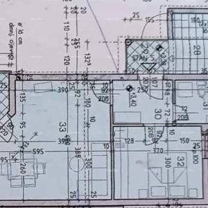 Stan, Valbandon, s 2 parkinga i dvorištem.