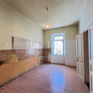 Stan za adaptaciju na ekskluzivnoj lokaciji