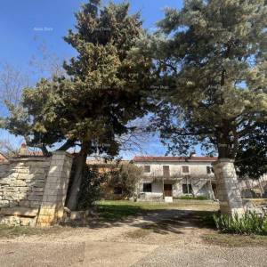 Stara kamena kuća u Istri, Buje, 5km od mora
