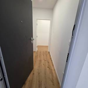 Stara Novalja: apartman, visoko prizemlje, 74.14m2, drugi red do mora!