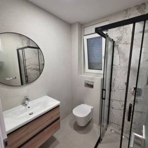 Stara Novalja: apartman, visoko prizemlje, 74.14m2, drugi red do mora!