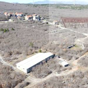 Svib Jasenak stambeno-poslovni objekt 403 m2 - intima - novo