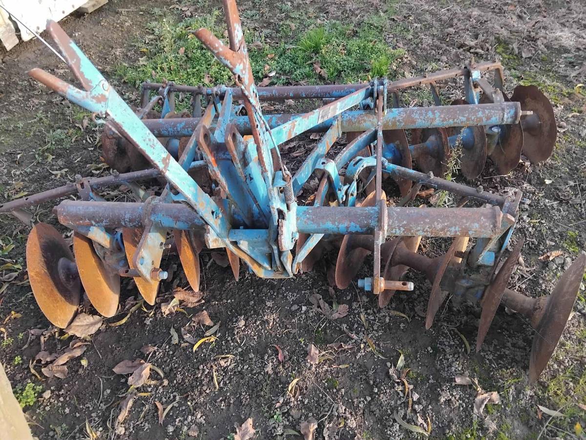 Tanjurače 24 diska Leskovačke