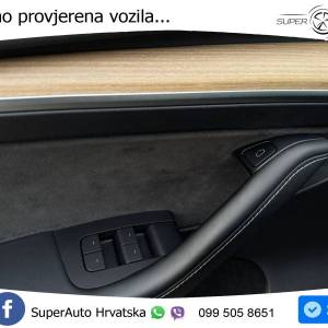 Tesla Model Y 514 KS, ACC+PANO+KAM+GR SJED+KEY+LANE+VIRT