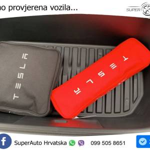 Tesla Model Y 514 KS, ACC+PANO+KAM+GR SJED+KEY+LANE