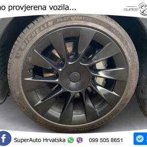 Tesla Model Y 514 KS, ACC+PANO+KAM+GR SJED+KEY+LANE
