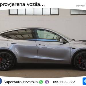 Tesla Model Y 534 KS / ACC+PANO+KAM+GR SJED+KEY+LANE