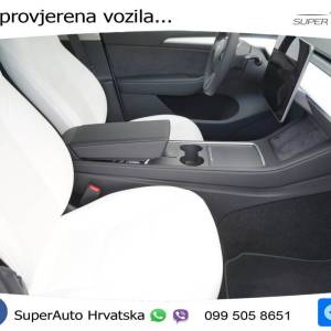 Tesla Model Y 534 KS / ACC+PANO+KAM+GR SJED+KEY+LANE