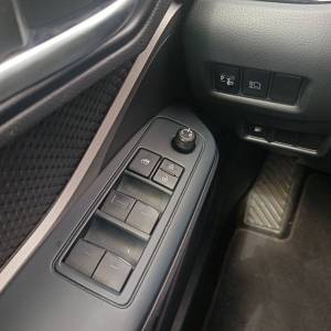 Toyota C-Hr 1.8 HSD 5D E-CVT C-ENTER - 3 godine jamstva