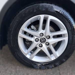 Toyota C-Hr 1.8 HSD 5D E-CVT C-ENTER HYBRID - 3 godine jamstva