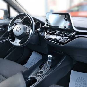 Toyota C-Hr 1.8 HSD 5D E-CVT C-ENTER HYBRID - 3 godine jamstva