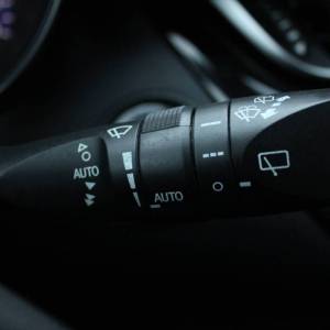 Toyota C-HR 1.8 Hybrid AUTOMATIK *LED, NAVIGACIJA, KAMERA*