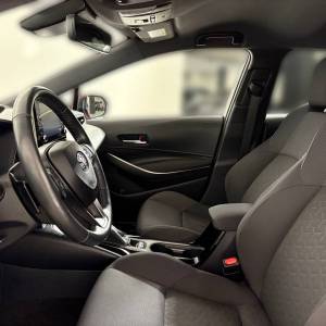 Toyota Corolla TS 2.0Hybrid Team D CVT