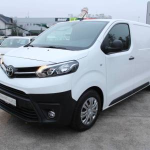 Toyota Proace 1.5D Business *NAVIGACIJA*