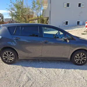 Toyota Verso 1.6 D4D 2014g. 7 sjedala