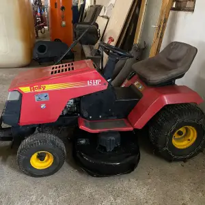 Traktor kosilica 4 komada