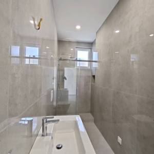 TRIBALJ- Renovirana kuća s bazenom