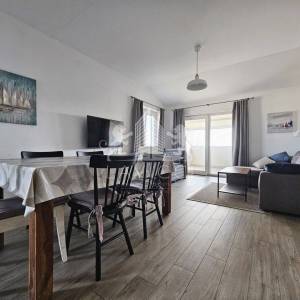 Trosoban apartman udaljen od mora 500m - Vir