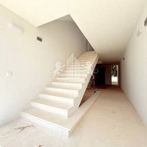 Trosoban stan u novogradnji s podzemnom garažom - Diklovac, Zadar