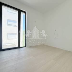 Trosoban stan u novogradnji s podzemnom garažom - Diklovac, Zadar