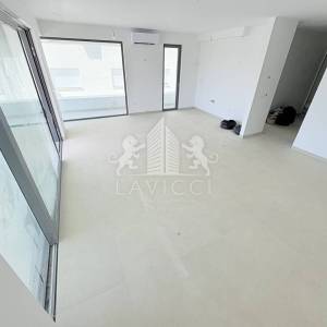 Trosoban stan u novogradnji s garažom i vrtom - Diklovac, Zadar