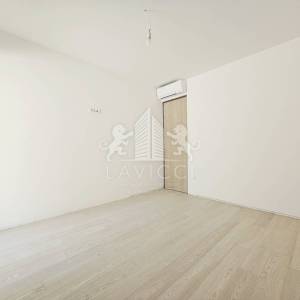 Trosoban stan u novogradnji s vrtom - Diklovac, Zadar