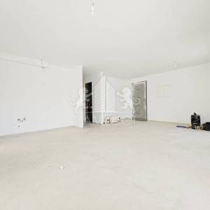 Trosoban stan u novogradnji s vrtom - Diklovac, Zadar