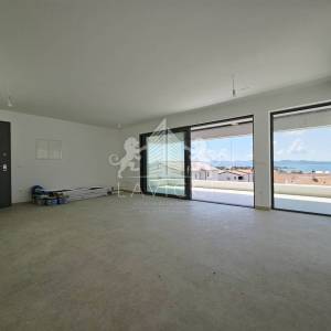Trosobni penthouse u novogradnji s krovnom terasom - Diklovac, Zadar
