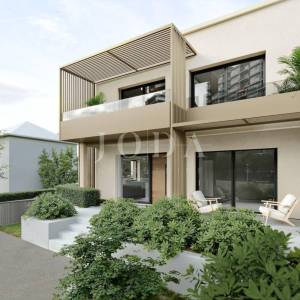 Trsat dvoetažni stan u novogradnji