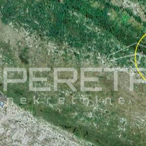 Tugare Naklice, poljoprivredno zemljište 2.881 m2