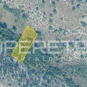 Tugare Naklice, poljoprivredno zemljište 2.881 m2