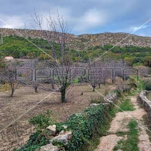 Tugare, Naklice, poljoprivredno zemljište, 332 m2