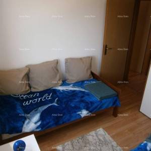 Umag, Četverosobni stan u novogradnji, 200 m od mora