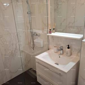 UMAG, GARSONJERA, 27M2