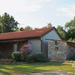 UMAG, Kuća, 144 m², s velikim vrtom i ljetnom kuhinjom, potpuno renovirana!