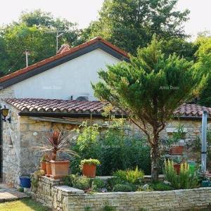 UMAG, Kuća, 144 m², s velikim vrtom i ljetnom kuhinjom, potpuno renovirana!