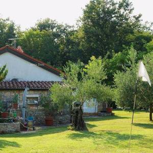 UMAG, Kuća, 144 m², s velikim vrtom i ljetnom kuhinjom, potpuno renovirana!