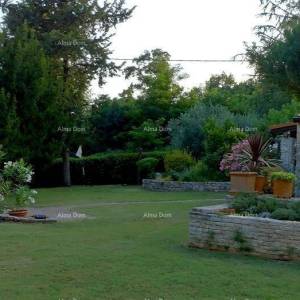 UMAG, Kuća, 144 m², s velikim vrtom i ljetnom kuhinjom, potpuno renovirana!