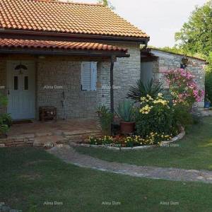 UMAG, Kuća, 144 m², s velikim vrtom i ljetnom kuhinjom, potpuno renovirana!