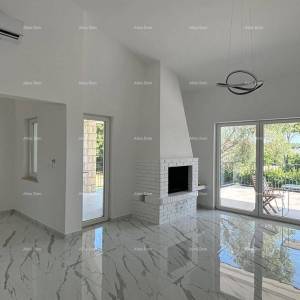 UMAG – Kuća s bazenom i tri odvojena apartmana