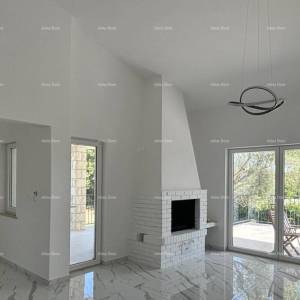 UMAG – Kuća s bazenom i tri odvojena apartmana