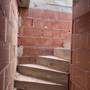 Umag. Prodajemo dvojnu kuću u Roh Bau fazi.