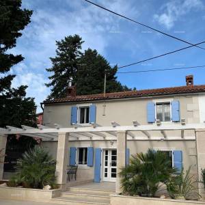 UMAG – Renovirana istarska kuća 400 m od plaže