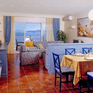 UMAG. Rezidencija Skiper